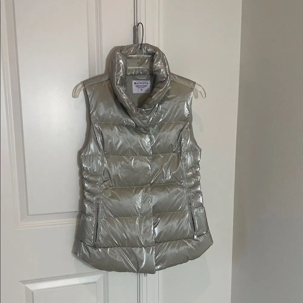 Athleta Downtown Down Puffer Vest